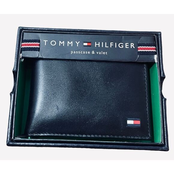 Tommy Hilfiger Men’s Passcase Wallet NWT - Picture 1 of 4